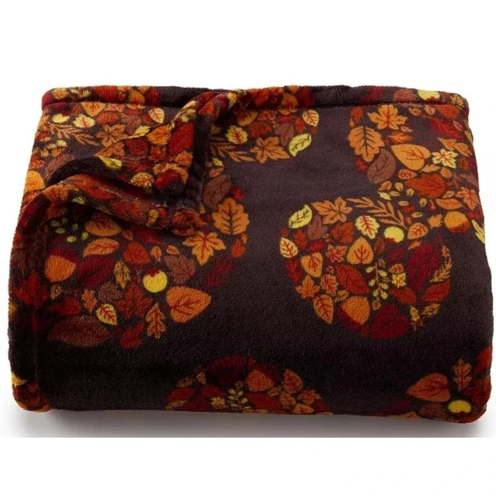 The Big One Disney Mickey Fall Harvest Leaves Plush Fleece Throw‎ Blanket 5'x6'